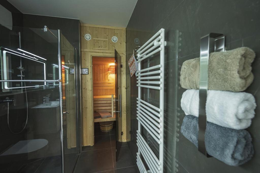Ferienwohnung Tor Zum Meer - Neubau Mit Sauna, Fahrstuhl Und Tiefgarage Kuehlungsborn Exterior foto